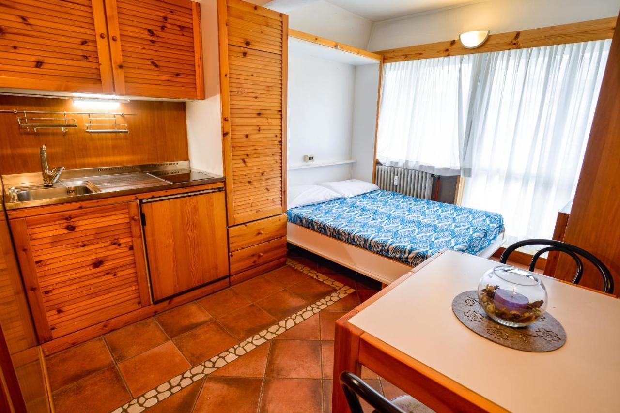 Residence Artuik Appartamenti Solandra Marilleva Esterno foto